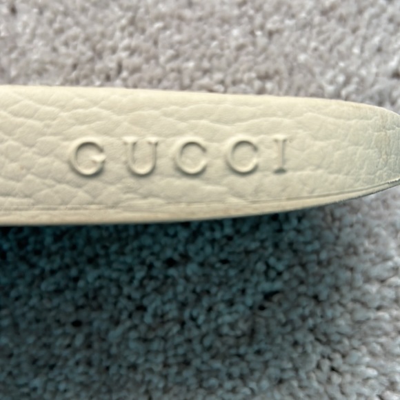 Gucci Womens off white leather and rubber horsebit flat slides size 35 - Picture 6 of 6